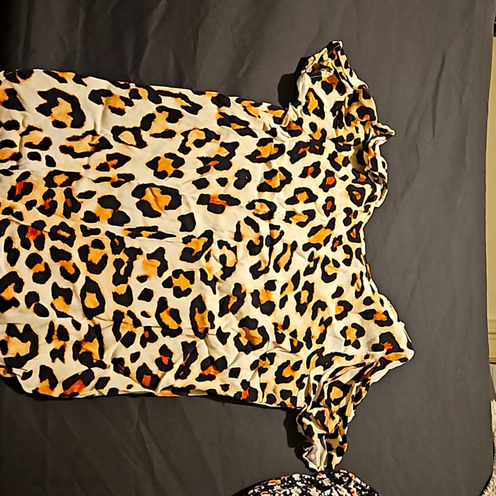Leapord print blouse